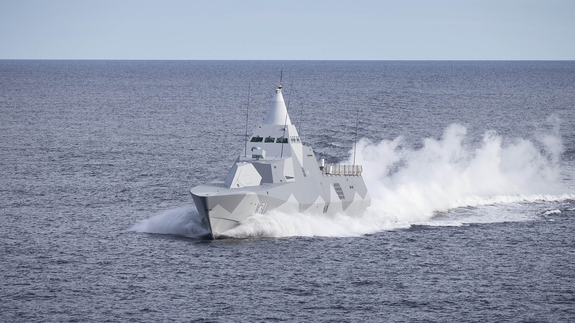 FMV GENOMFÖR PROVEN MED LUFTFÖRSVARSSYSTEMEN I SAMARBETE MED PROVTURSKOMMANDOT OCH 3.E SJÖSTRIDSFLOTTILJEN. Foto: Kjell Enmark