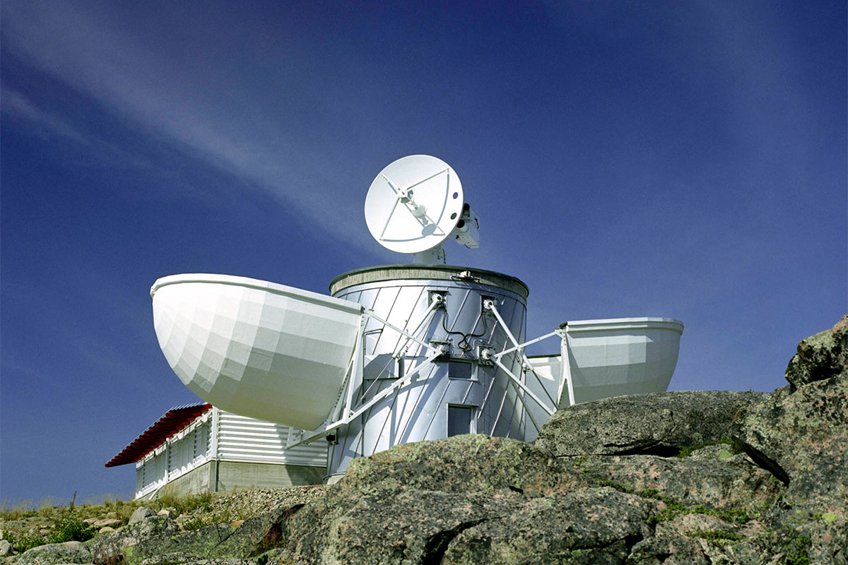 Radar unit in summertime